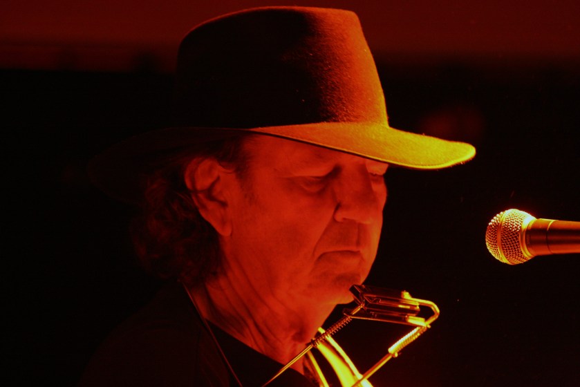 Tony Joe White   07 -04-2012 Lessen 151